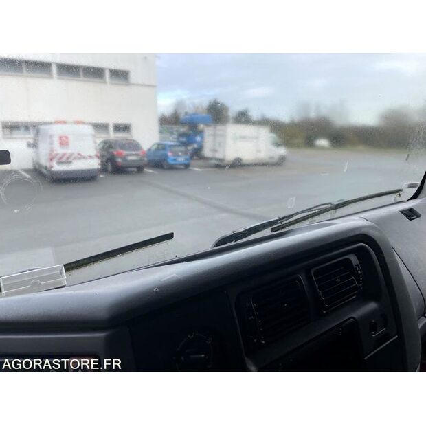 2006 Renault PREMIUM-44427653