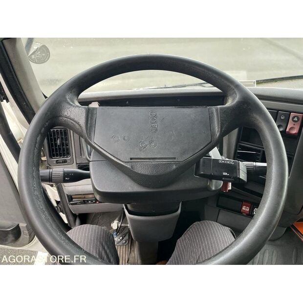 2006 Renault PREMIUM-44427655