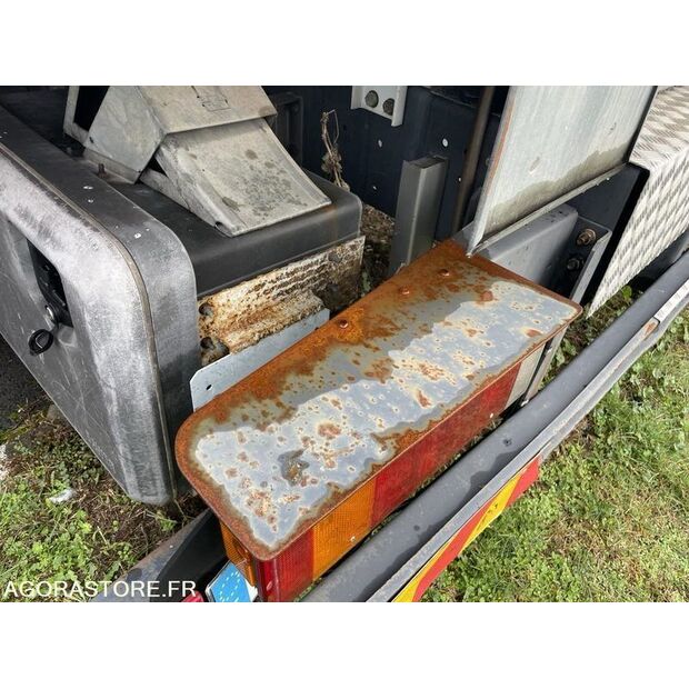 2006 Renault PREMIUM-44427656