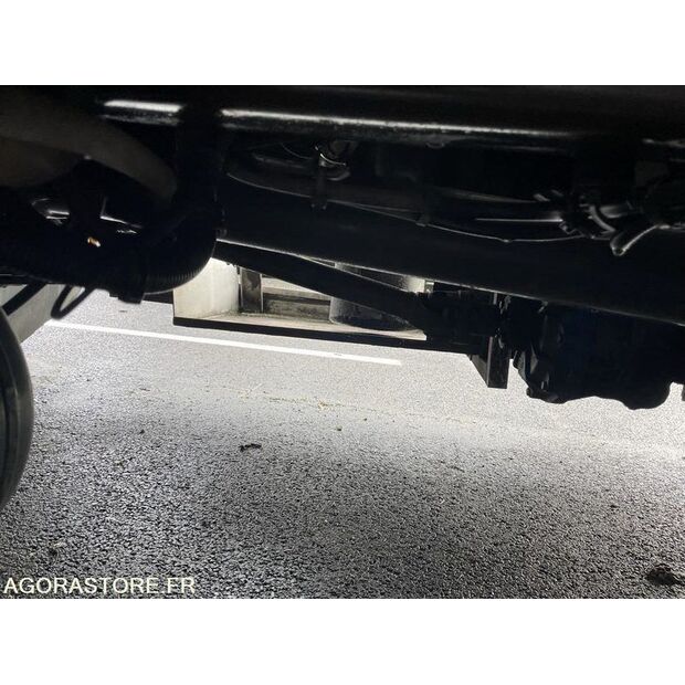 2006 Renault PREMIUM-44427658