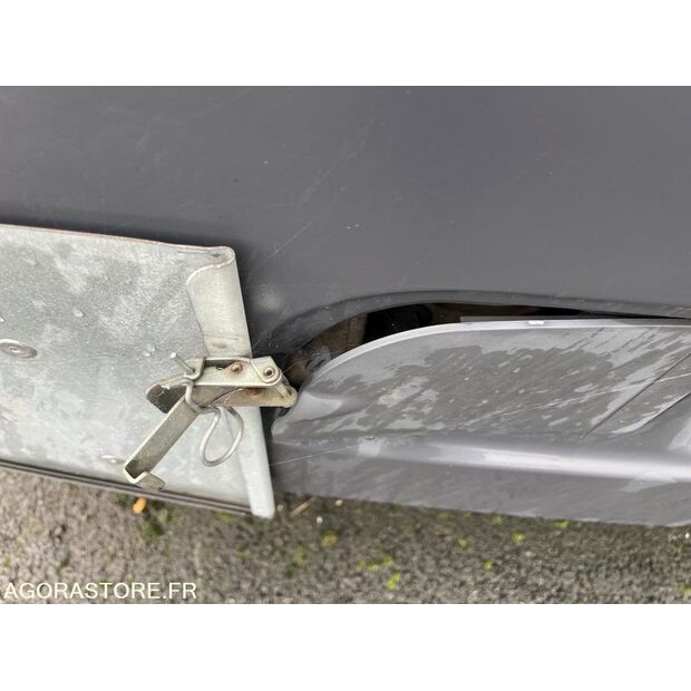 2006 Renault PREMIUM-44427664