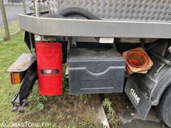 2006-renault-premium-1396766-44427667