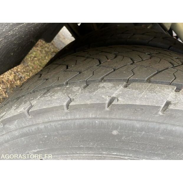 2006 Renault PREMIUM-44427670