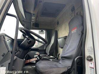 2006-renault-premium-1396766-44427681