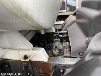 2006-renault-premium-1396766-44427696