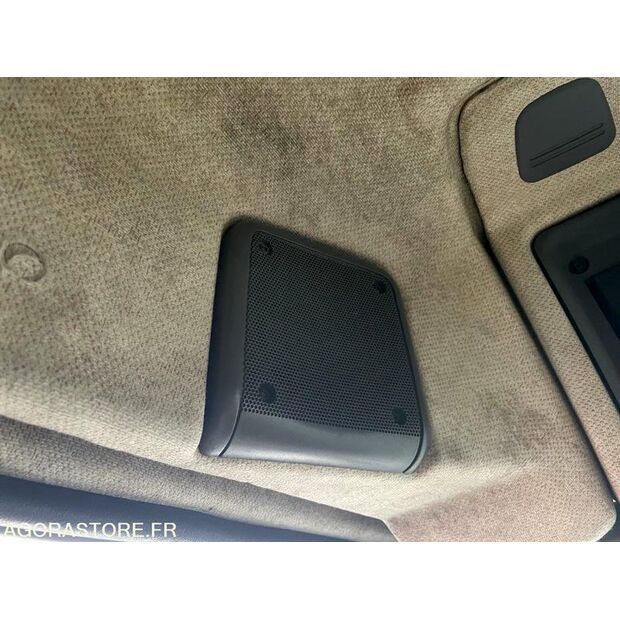 2006 Renault PREMIUM-44427698