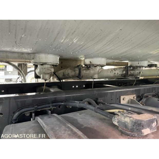 2006 Renault PREMIUM-44427699