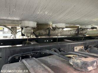 2006-renault-premium-1396766-44427699