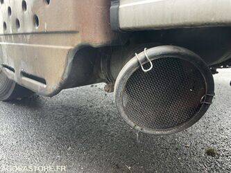 2006-renault-premium-1396766-44427701