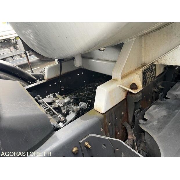 2006 Renault PREMIUM-44427703