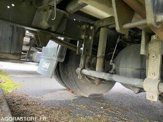 2006-renault-premium-1396766-44427709