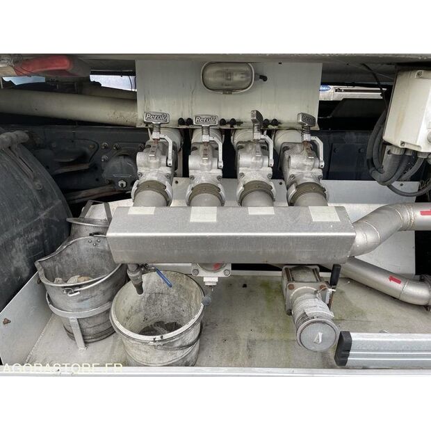 2006 Renault PREMIUM-44427710