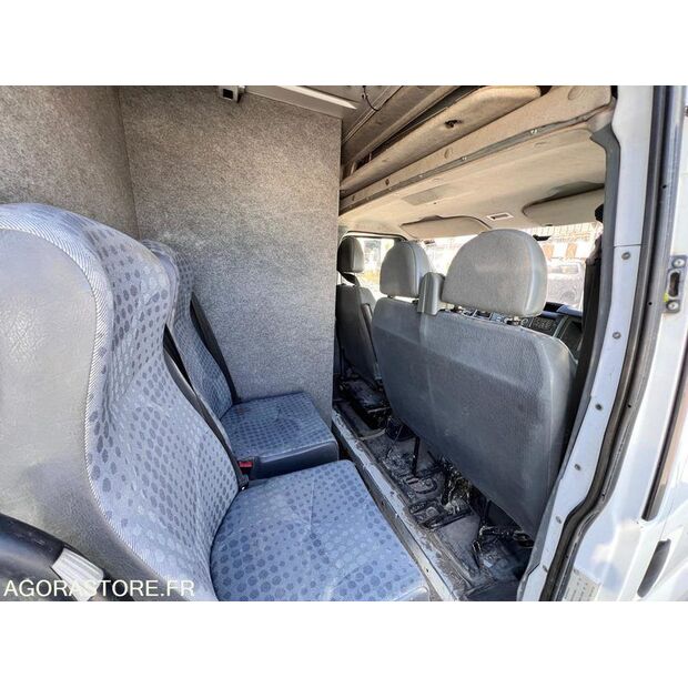 2011 Ford TRANSIT-44427850