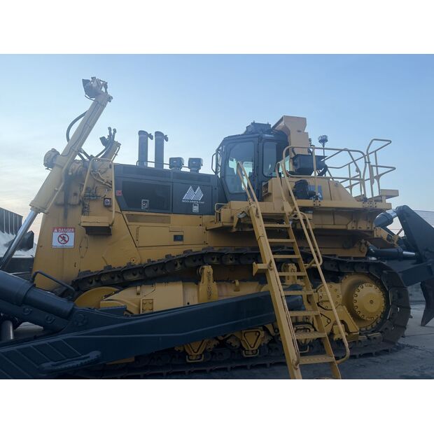 2011 Komatsu D475A-5E0-44427860