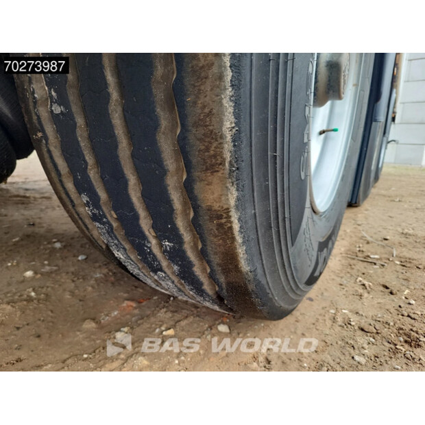 2018 كراكر CF-X-44428008