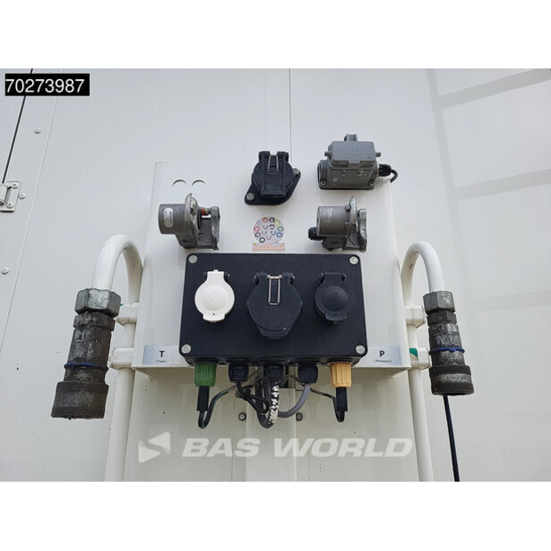 2018 كراكر CF-X-44428014