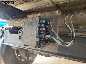 2018-kraker-cf-x-44428018