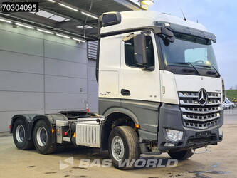 2016-mercedes-benz-arocs-3351-44428378