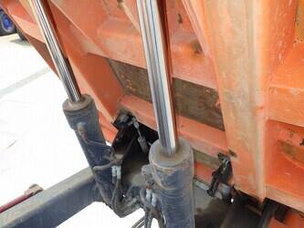 2011-hitachi-eg110r-44429015