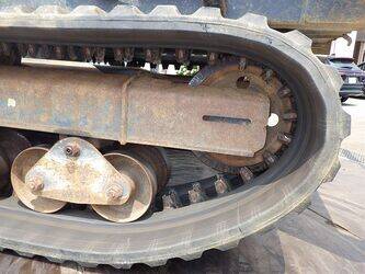 2011-hitachi-eg110r-44429018