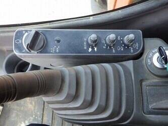 2011-hitachi-eg110r-44429046