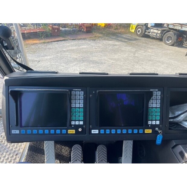 2015 Liebherr LR1350/1-LN-44429351