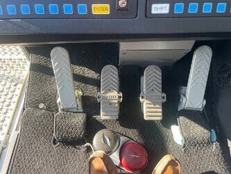 2015-liebherr-lr1350-1-ln-44429352