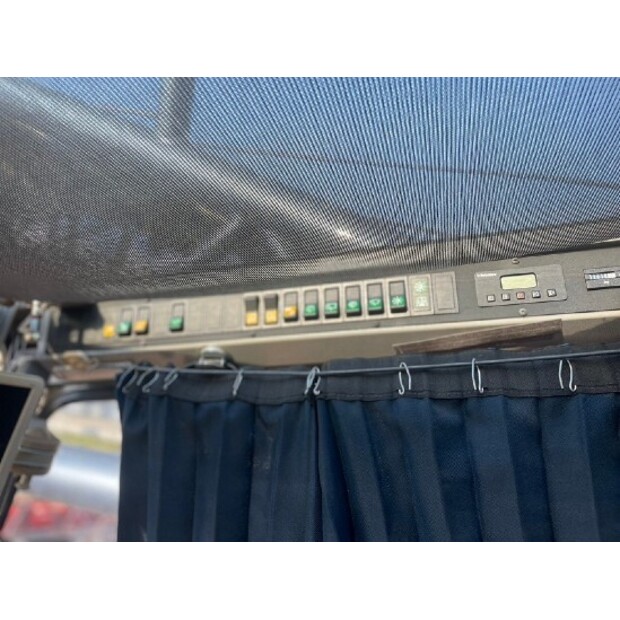 2015 Liebherr LR1350/1-LN-44429355