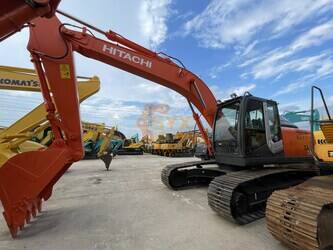 Image for TRACKED EXCAVATORS 2023 Hitachi ZX240-3 for Sale in China