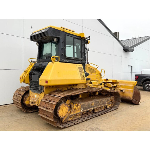 2018 Komatsu D51PXi-24-44429503