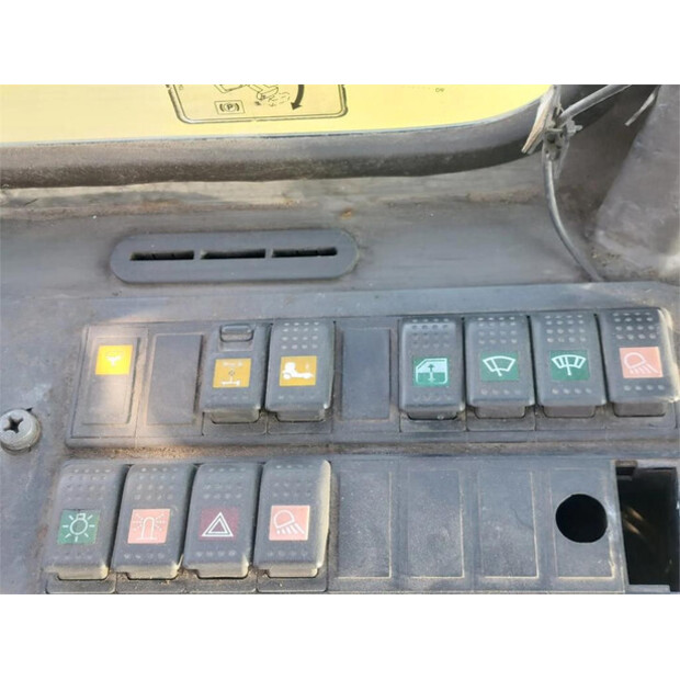 2010 تربيرغ RT282-44429572