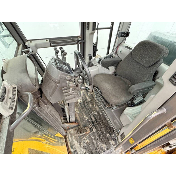 2008 Volvo G946-44429579