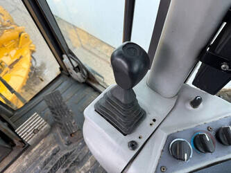 2008-volvo-g946-1396807-44429584