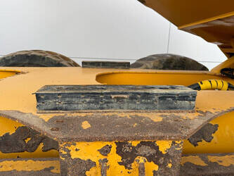 2012-volvo-a40f-1396808-44429636