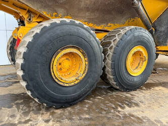 2012-volvo-a40f-1396808-44429643