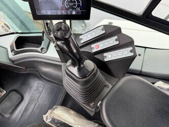 2020-liebherr-l566-44429692