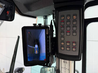 2020-liebherr-l566-44429693