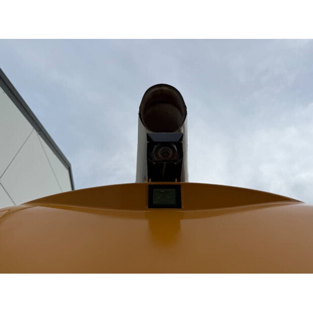 2020 Liebherr L566-44429713