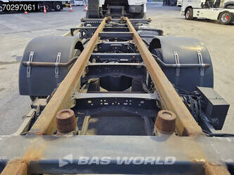 2012-renault-premium-380-1325755-44429745