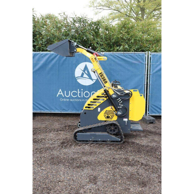 2023 سكيدستر EG360-44429903