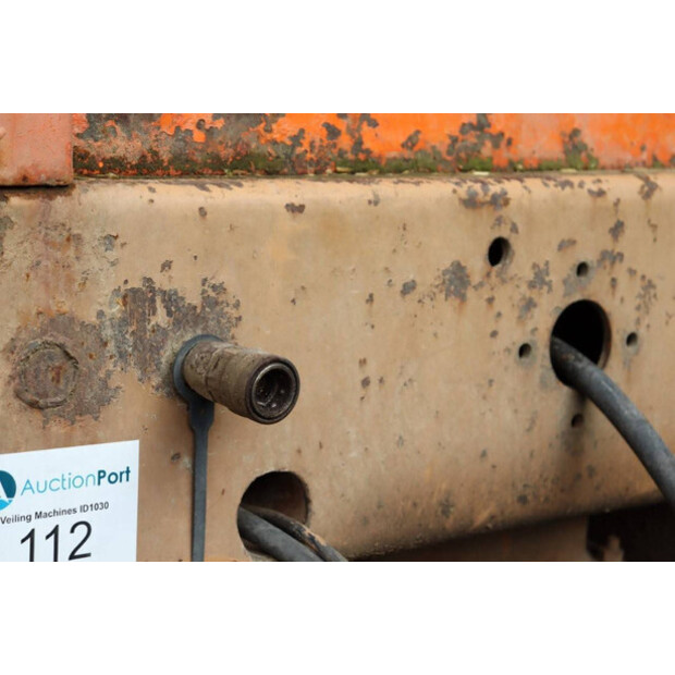 1984 AJK AT 1115-44429982