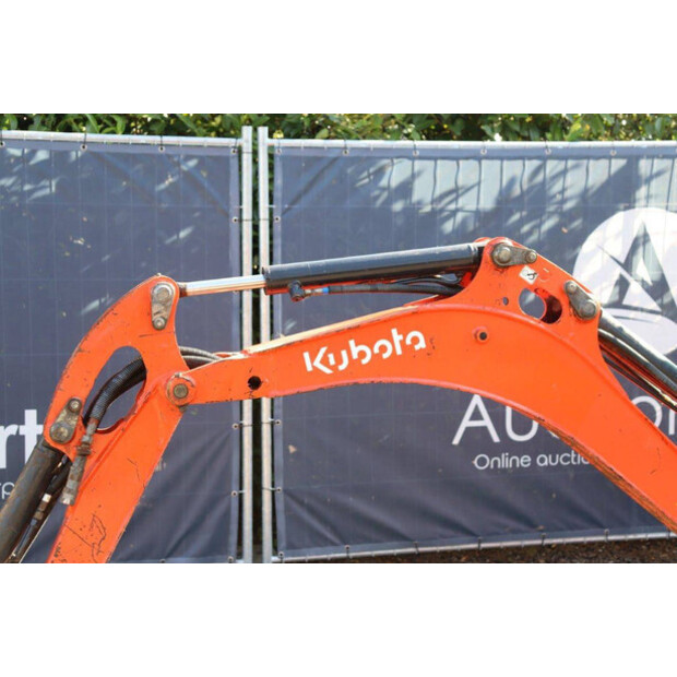 2014 كوبوتا KX016-4-44430022