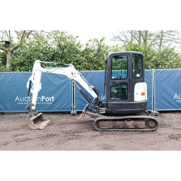 2012 BOBCAT E26-44430138