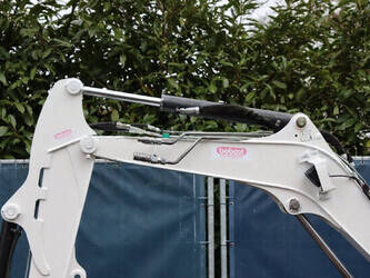 2012-bobcat-e26-1396823-44430154