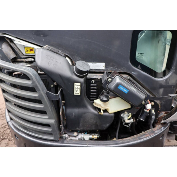 2012 BOBCAT E26-44430163