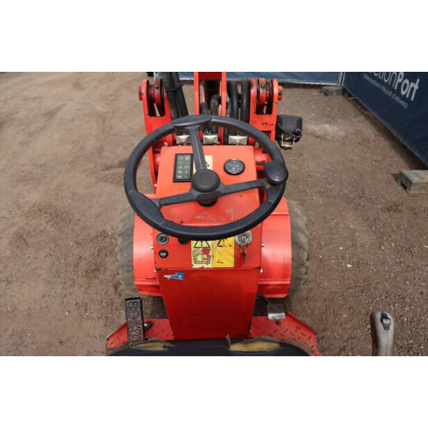 2009 ماكس 227-44430260