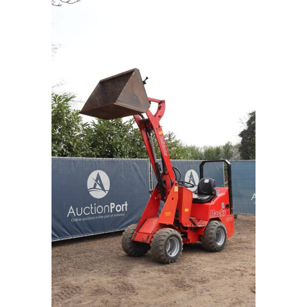 2009 ماكس 227-44430270