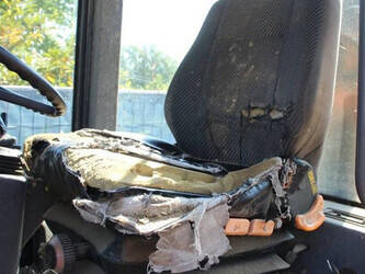 2004-volvo-l30b-z-x-1396827-44430294