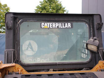 caterpillar-247b-1396829-44430342