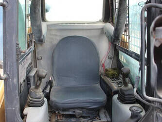 caterpillar-247b-1396829-44430346